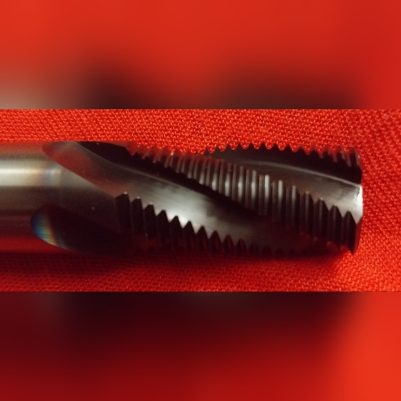 New 3/4" 4 Flute 5/8" Shank OSG Exocarb Carbide Thread Mill for Steel 4100002311 - Picture 3 of 3